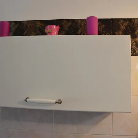 Iokasti Feriehus Pefkali